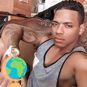 Meet your Posher, Eliecer